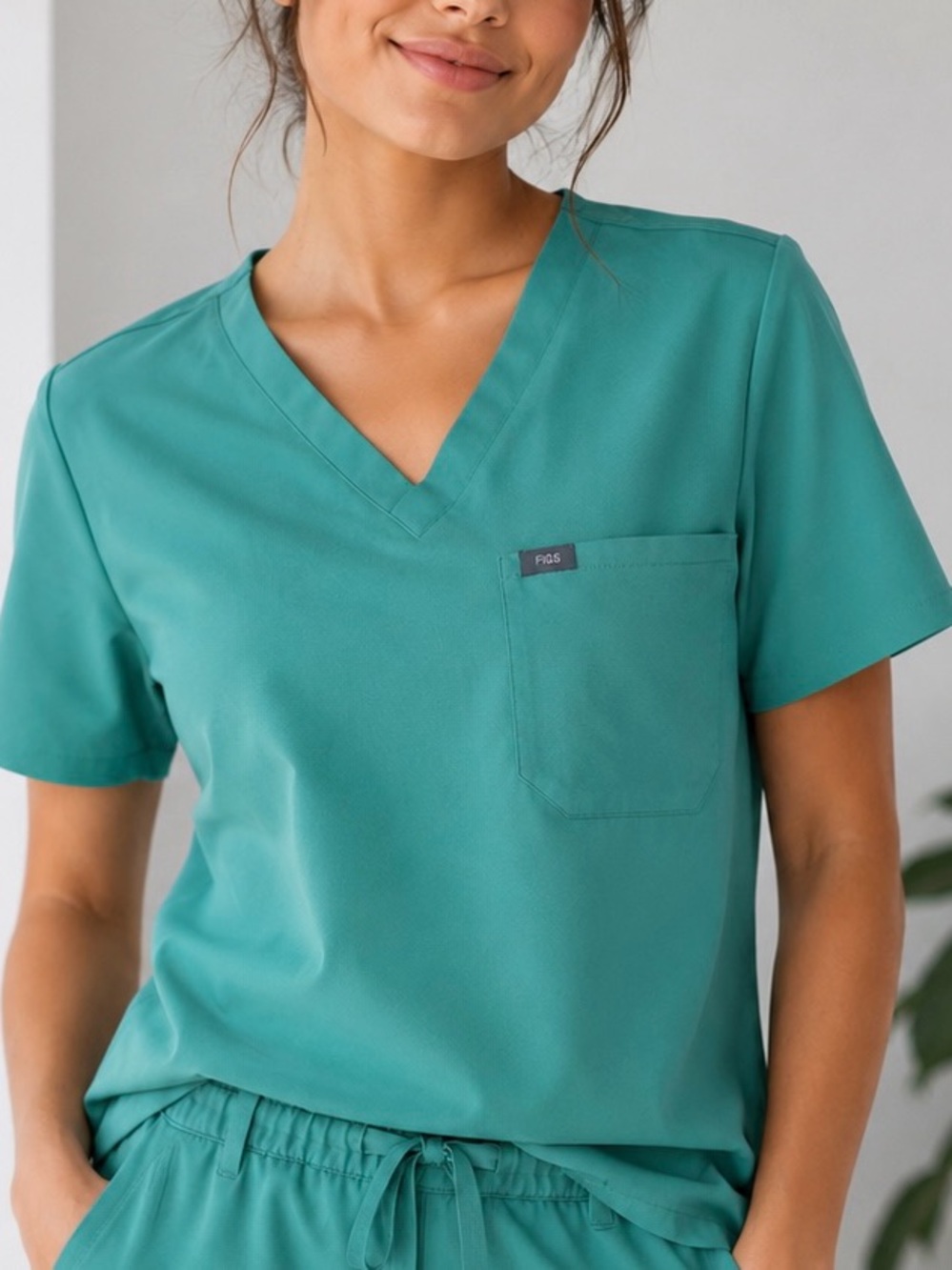 FIGS Catarina Technical Collection Scrub Top Green Teal Size Large